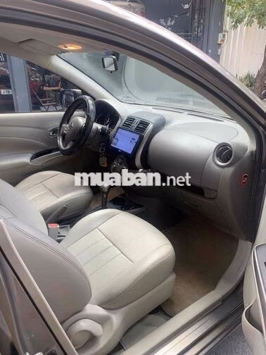 Nissan Sunny Nâu 5 chỗ