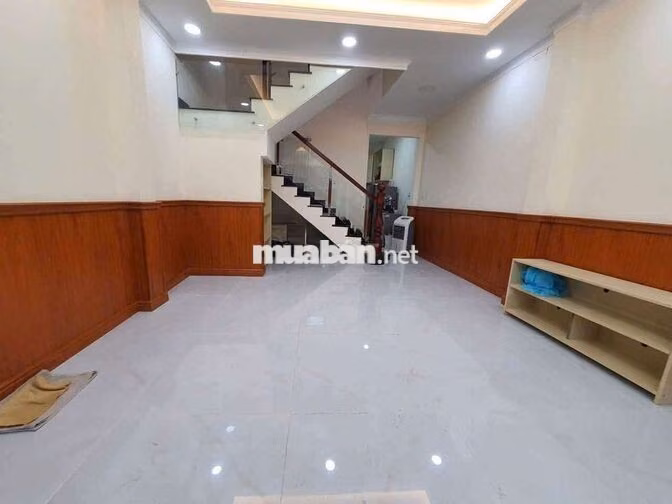 Cho thuê nhà nguyên căn full nội thất 