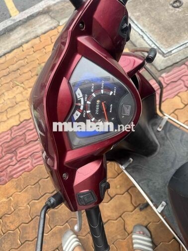 Honda Vision 2013 màu Đỏ
