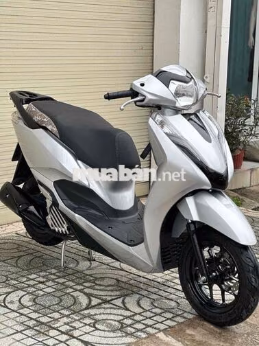Honda Lead 2019 Bạc