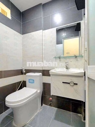 🔥🔥🔥nhà sổ hồng 1 lầu,  3 phòng ngủ gần quận 7🔥🔥🔥