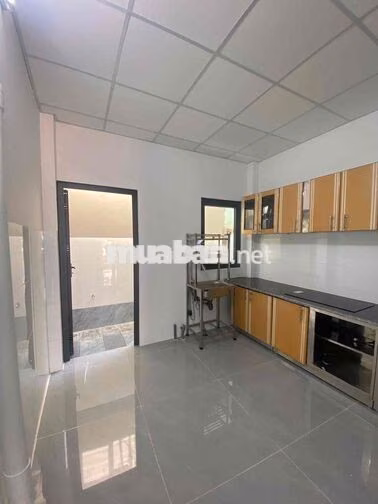 🏪 CHO THUÊ NHÀ 4x16 - MẶT TIỀN PHAN VĂN HỚN – 12 TRIỆU/THÁNG 📍 Vị trí
