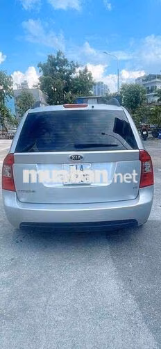 Kia Caren Số sàn 32.000 km Bạc 1 đời chủ