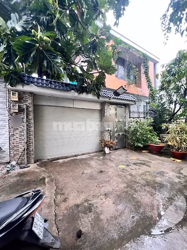 Bán biệt thự tại Vườn Lài, giá rẻ: 18 tỷ, 200m2