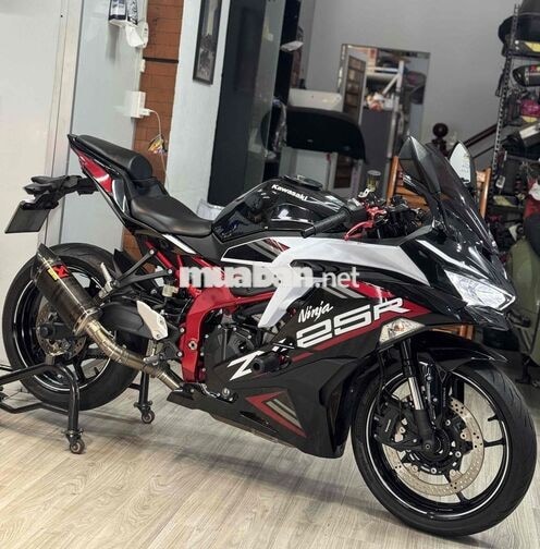 Kawasaki ZX25R Pô Akrapovic chính hãng