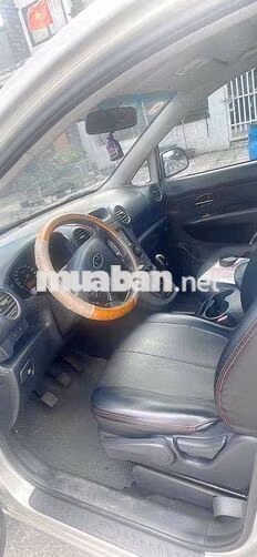 Kia Caren Số sàn 32.000 km Bạc 1 đời chủ