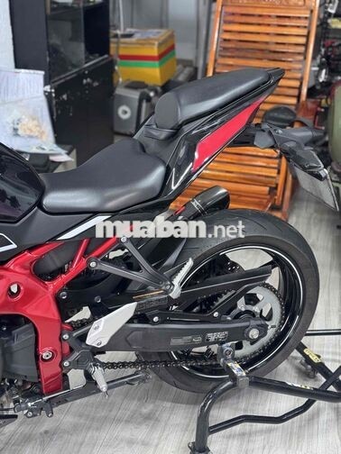 Kawasaki ZX25R Pô Akrapovic chính hãng