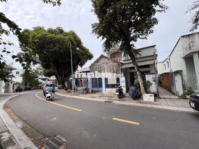 Cho thuê nhà mặt phố Nguyễn Đình Chiểu, Bà Rịa