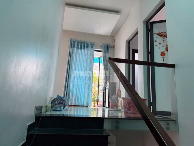 Bán biệt thự tại Vườn Lài, giá rẻ: 18 tỷ, 200m2