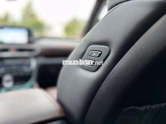 Hyundai Santafe 2021 2.4 Premium Trắng 7 chỗ