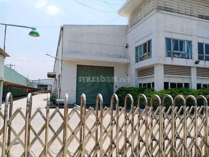 Cho thuê kho xưởng 2.500m2 KCN Tân Tạo, Q. Bình Tân - Giá 4.5 usd/m2