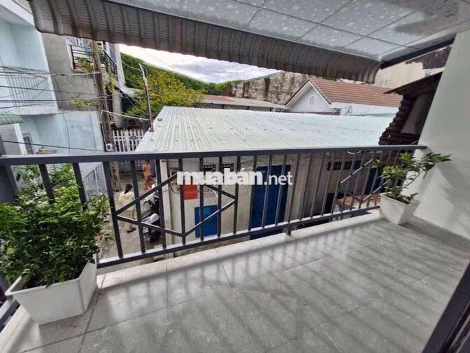 Chỉ Hơn 2 Tỷ - Nhà 2 Tầng Ql1k P Linh Xuân