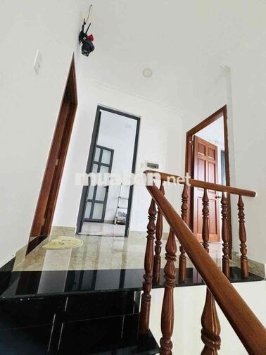 BIỆT THỰ MINI HÀ HUY GIÁP. TRỆT 2 LÂU 4PN 4WC ( NỘI THẤT CƠ BẢN )