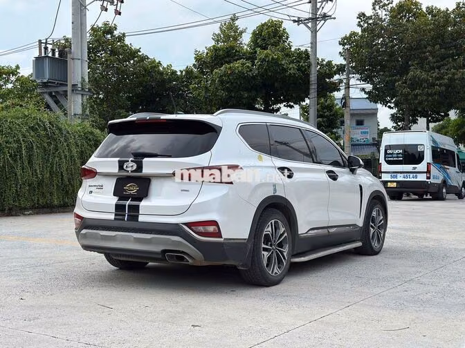 Hyundai Santafe 2021 2.4 Premium Trắng 7 chỗ