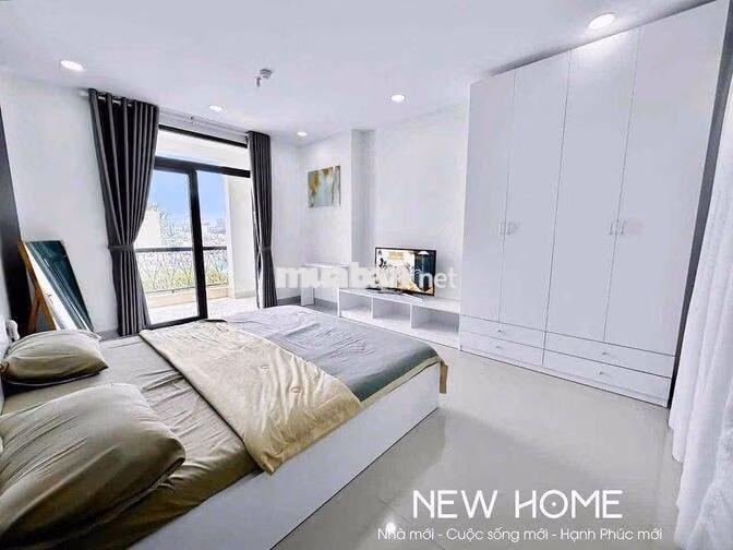 CHỈ 6TR CÓ NGAY 1PN - BAN CÔNG - THANG MÁY VỪA TRỐNG LẠI NGAY HOÀNG SA