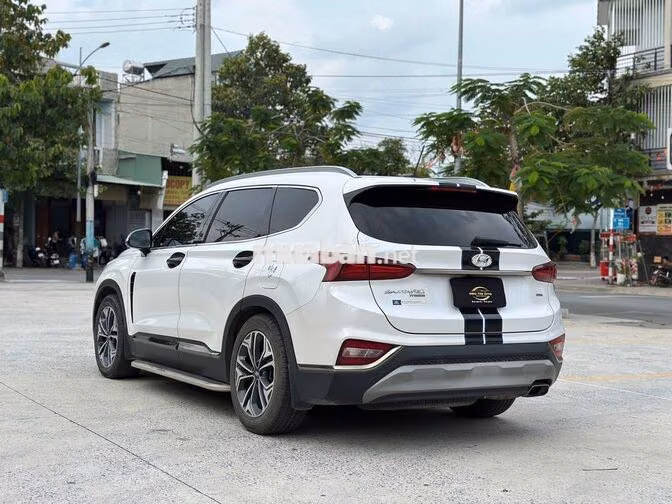 Hyundai Santafe 2021 2.4 Premium Trắng 7 chỗ