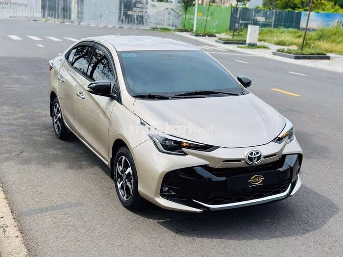Toyota Vios 2024 1.5E CVT Vàng cát