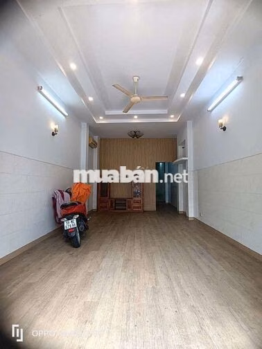 nhà giá rẻ 4 x 20 có 5pn 6wc sân thượng 