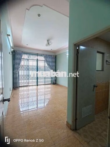 nhà giá rẻ 4 x 20 có 5pn 6wc sân thượng 