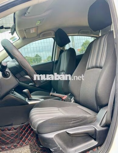 Mazda Mazda 2 1.5 AT 2022 Trắng 63.000 km