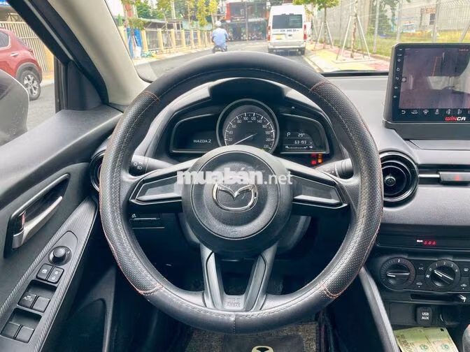 Mazda Mazda 2 1.5 AT 2022 Trắng 63.000 km