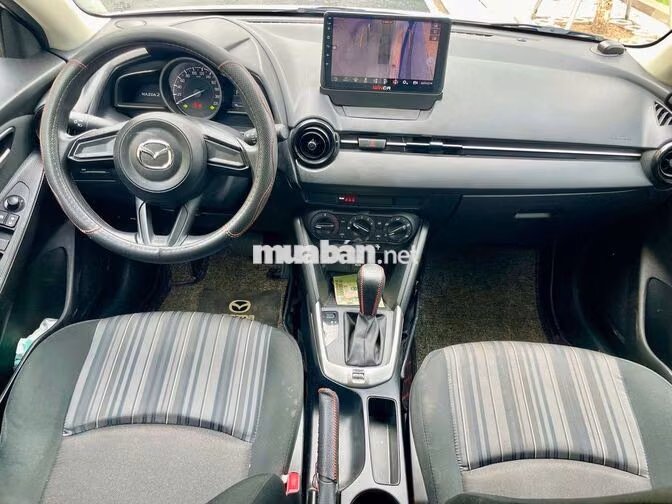 Mazda Mazda 2 1.5 AT 2022 Trắng 63.000 km