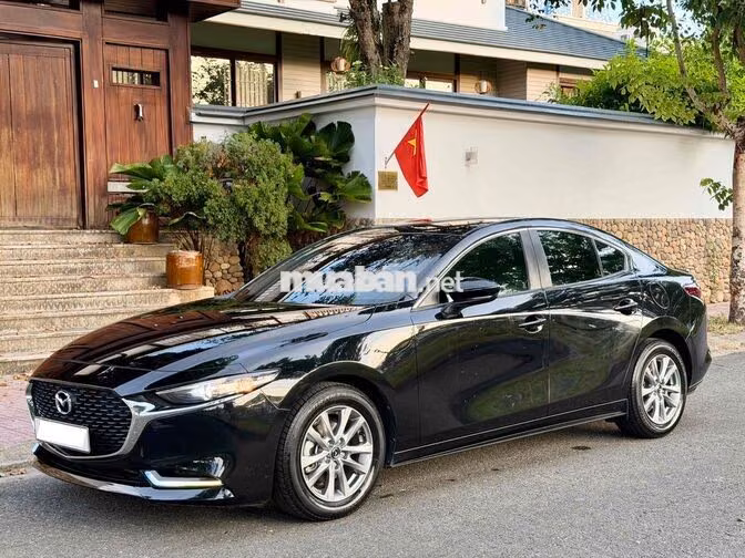Mazda Mazda 3 1.5AT Luxury 2022 Đen