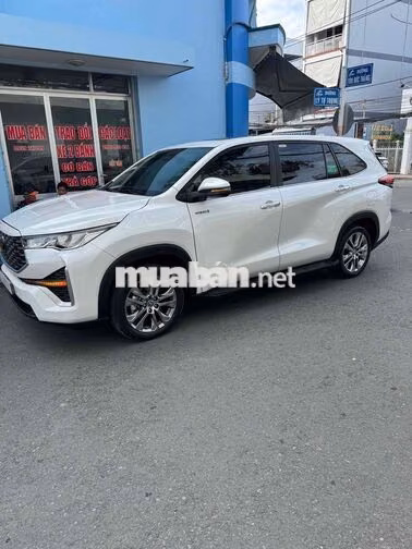 Toyota Innova Cross 2025 2.0 CVT HEV Hybrid