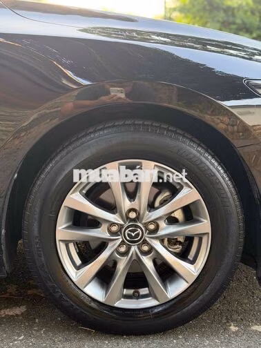 Mazda Mazda 3 1.5AT Luxury 2022 Đen