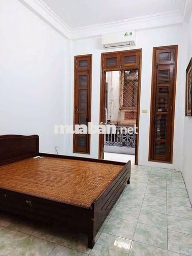 CHO THUÊ NHÀ 2.5 TẦNG VĂN CAO-LIỄU GIAI