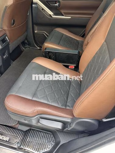 Toyota Innova Cross 2025 2.0 CVT HEV Hybrid