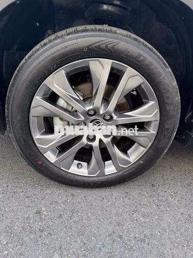 Toyota Innova Cross 2025 2.0 CVT HEV Hybrid