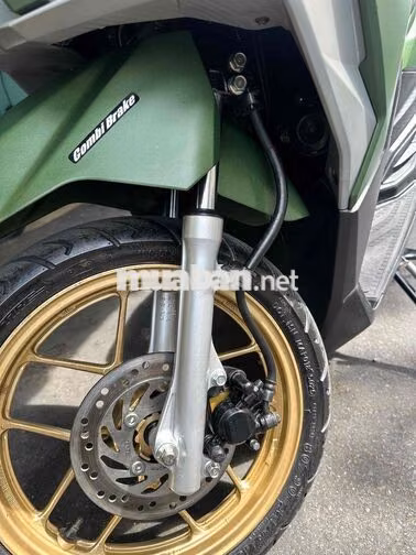 Honda Click Thái Xanh rêu 22.389 km