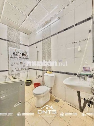 Căn hộ 40m2 Ngay ĐH ISB, chợ Tân Định, ban công, máy giặt riêng