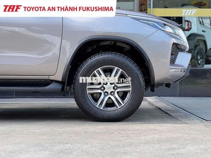 Toyota Fortuner 2021 2.4 MT Xám 34.000km