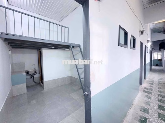 "1/9 trống" PHÒNG MÁY LẠNH GẦN ĐH NGÂN HÀNG  CĐCN THỦ ĐỨC -CHỢ THỦ ĐỨC