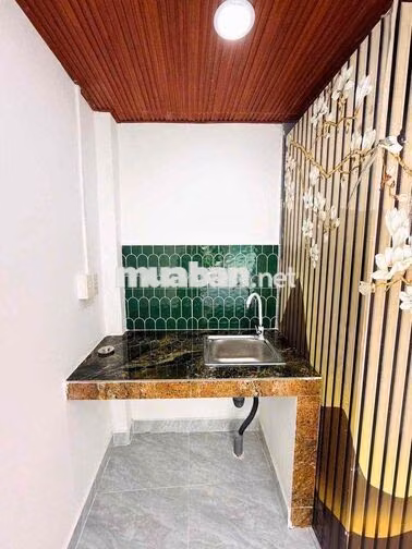 cho thue nhà mặt tiền nguyên căn ngay chợ giá 7tr/tháng