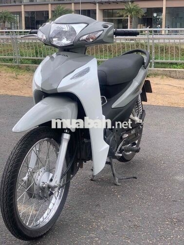 Honda Wave A 2026 Trắng xám Biển SG