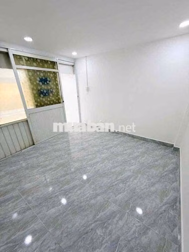 cho thue nhà mặt tiền nguyên căn ngay chợ giá 7tr/tháng