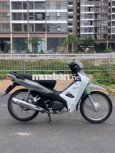 Honda Wave A 2026 Trắng xám Biển SG