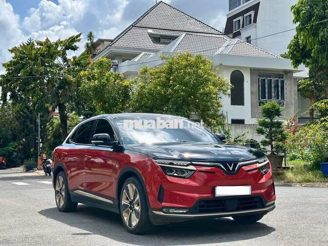 VINFAST VF8 PLUS 2024 PIN MUA XE GIA ĐÌNH SẠC KGH
