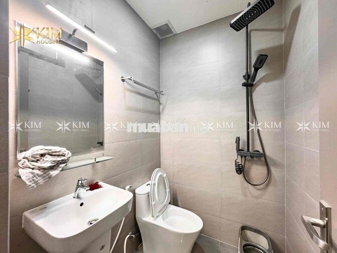 Nhà Mới Xây Thang Máy Ngay Q10_ĐH UEH _ ĐH Huflit_ĐH Bách Khoa