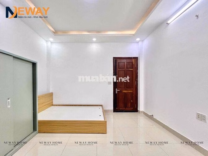 Studio CỬA SỔ GIẾNG TRỜI SẴN MÁY LẠNH MỚI 100%_ SẠCH SẼ, FREE XE