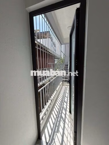 STUDIO MỚI KENG BAN CÔNG LỚN MÁY GIẶT RIÊNG NGAY LOTTE MALL TÂY HỒ