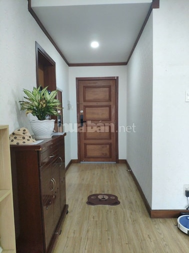 Bán căn hộ Giai Việt Q8 150m2 3pn lầu thấp
