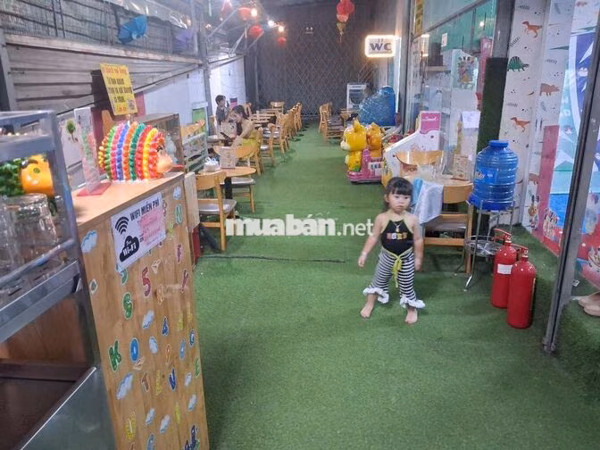 cần sang lại KVC trẻ em khu cafe và 11 phòng trọ
