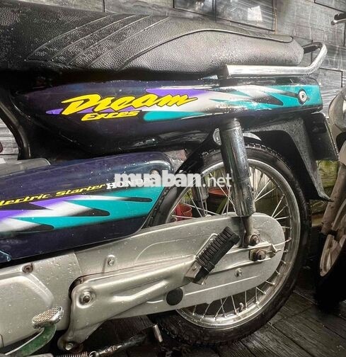 Honda Dream Thái lùn Xanh tím