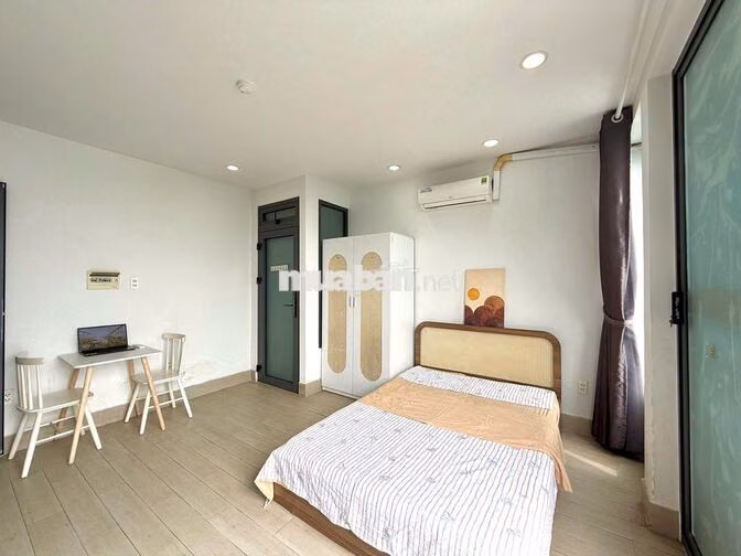 1PN TÁCH BẾP FULL NT BAN CÔNG CHÍNH CHỦ AN NINH NGAY ĐH IUH, VĂN LANG