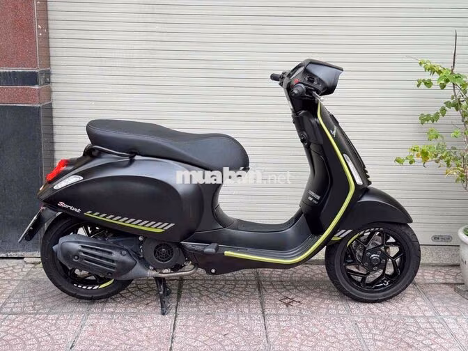 Sprint 150 Tech 7900 km Đen nhám-09037