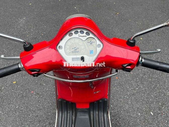 Piaggio Vespa 3vie 2013 Đỏ